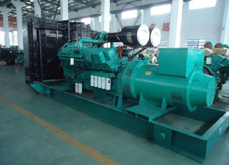随州800kw康明斯柴油发电机组